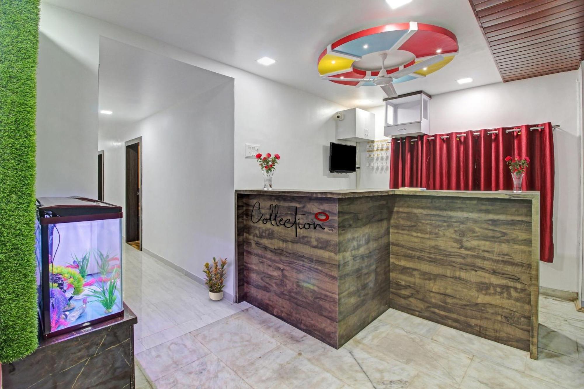 מלון Shikrapur Collection O Sairaj Lodging & Boarding מראה חיצוני תמונה